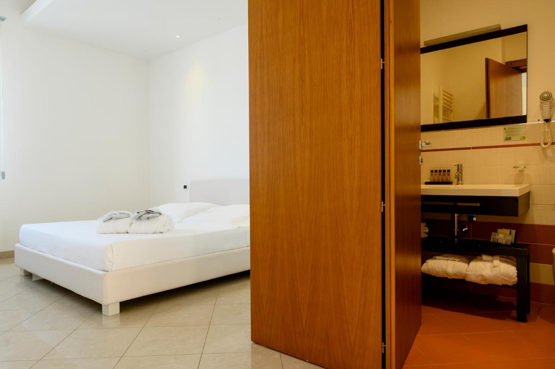 מודיקה Pietre Nere Resort & Spa מראה חיצוני תמונה