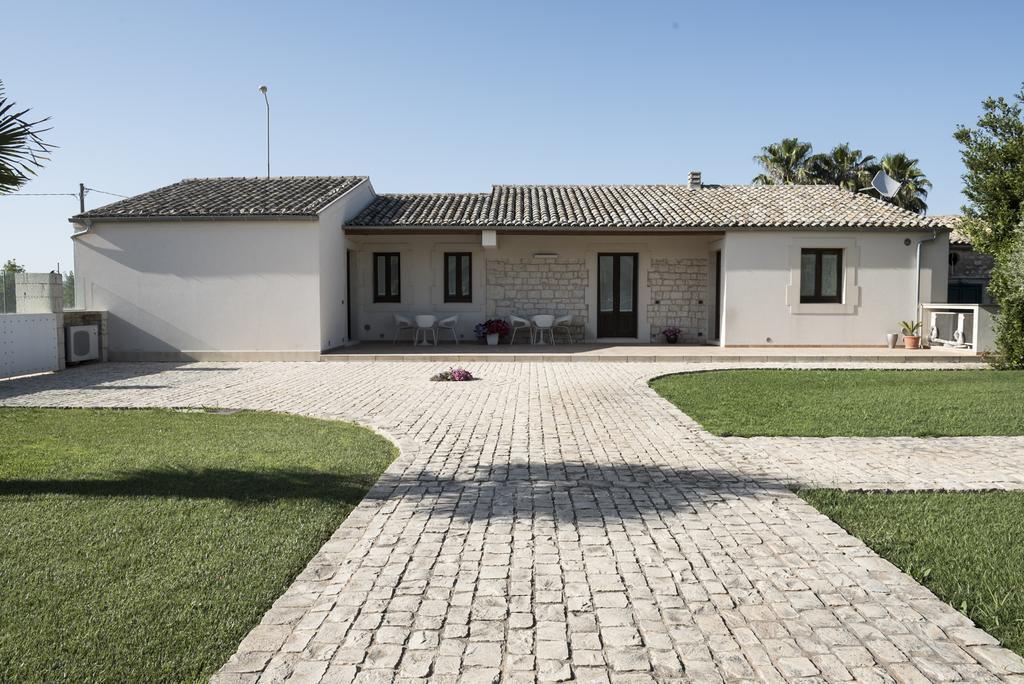 מודיקה Pietre Nere Resort & Spa מראה חיצוני תמונה